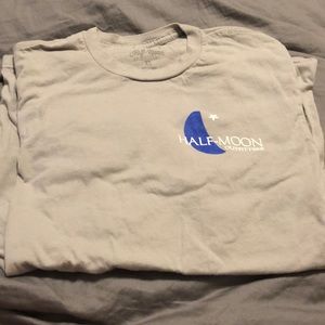 light grey XS half moon outfitters tshirt